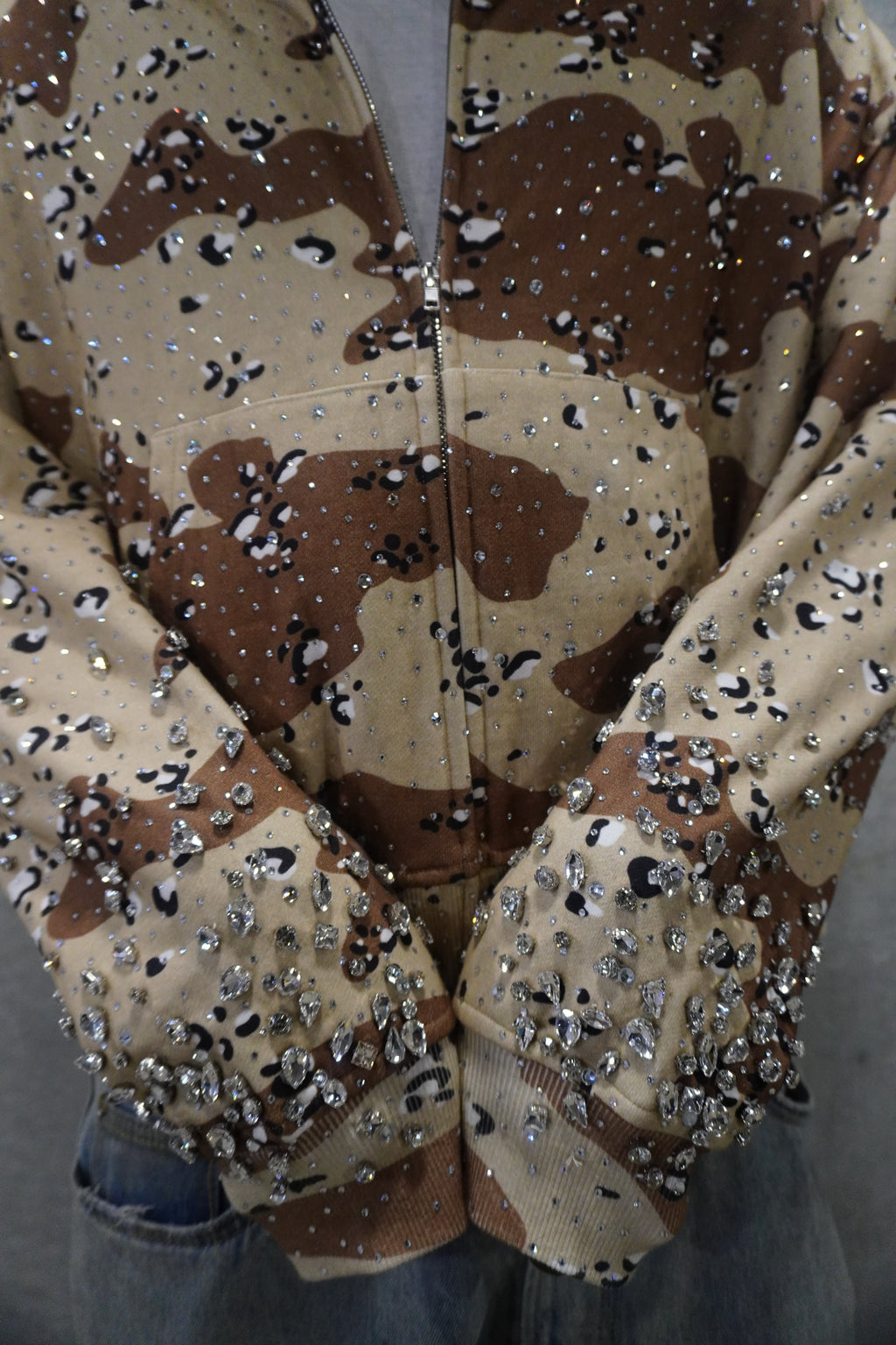 DESERT CAMO ZIP UP